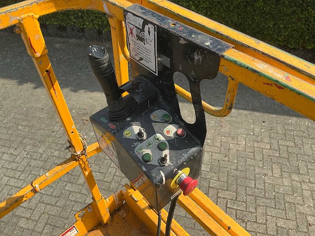 2012 haulotte compact 14 hoogwerker - afbeelding 4 van  16