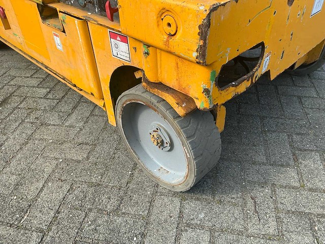 2012 haulotte compact 14 hoogwerker - afbeelding 12 van  16