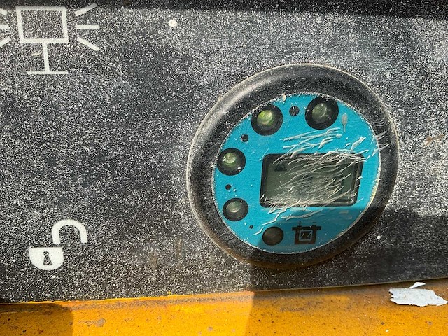 2012 haulotte compact 14 hoogwerker - afbeelding 11 van  16