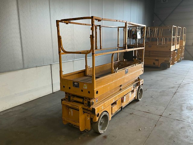 2012 haulotte compact 8 hoogwerker - afbeelding 15 van  20