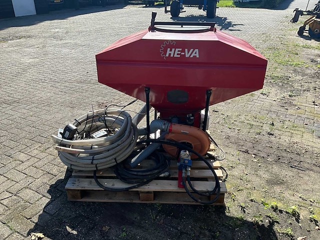2012 he-va multi seeder eps 5 zaaimachine - afbeelding 15 van  18