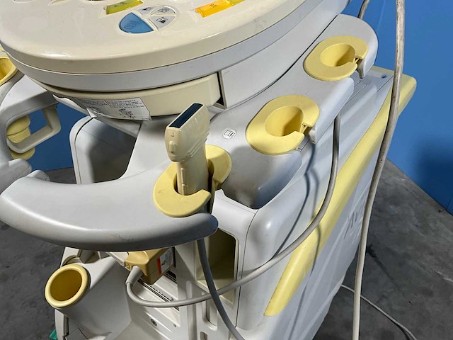 2012 hitachi hi vision avius ultra sound machine - afbeelding 10 van  12