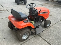2012 husqvarna lt 131 zitmaaier - afbeelding 7 van  13