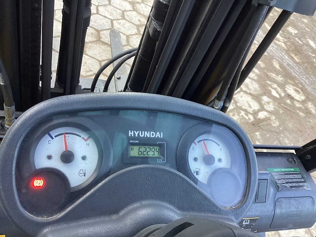 2012 hyundai 25 d vorkheftruck - afbeelding 4 van  14