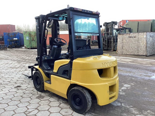 2012 hyundai 25 d vorkheftruck - afbeelding 1 van  14