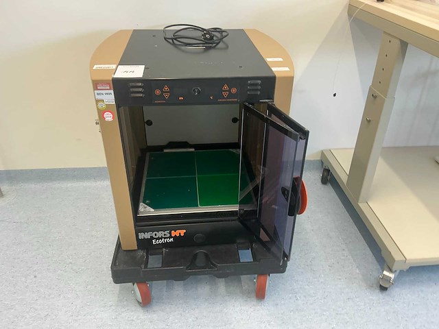 2012 infors ht ecotron incubator shaker - afbeelding 1 van  2