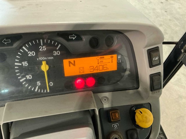 2012 iseki tg5390 2wd landbouwtractor - afbeelding 26 van  27