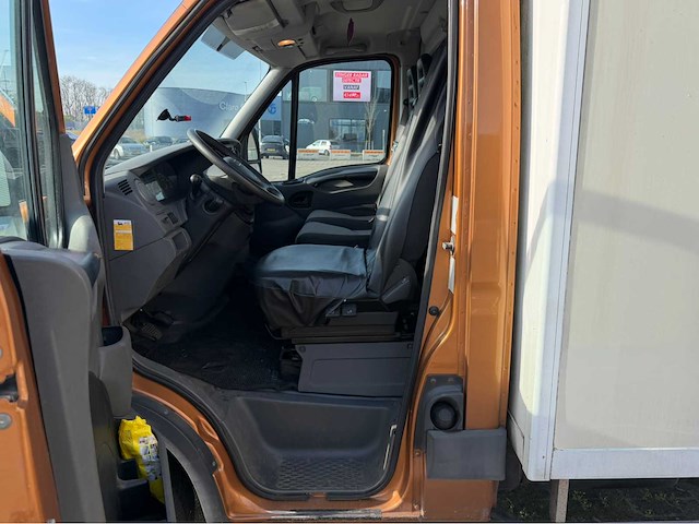 2012 iveco daily 35c13 375 bakwagen, vd-612-d - afbeelding 5 van  32