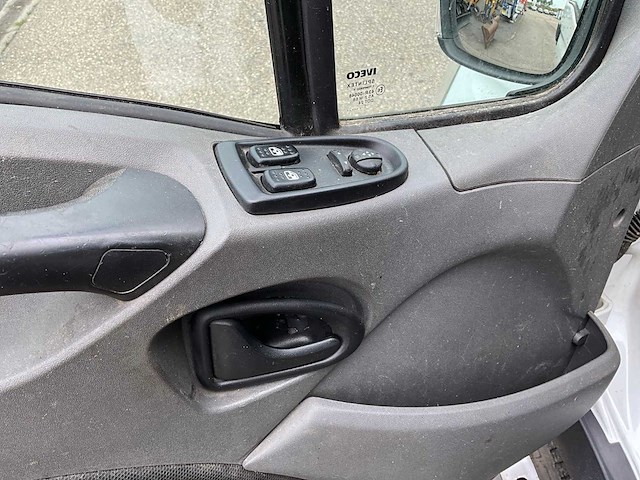 2012 iveco daily 40c15 bedrijfswagen vj-166-l - afbeelding 10 van  37