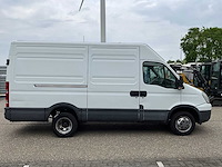 2012 iveco daily 40c15 bedrijfswagen vj-166-l - afbeelding 34 van  37