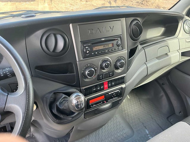 2012 iveco daily 40c17 bedrijfswagen - afbeelding 8 van  18