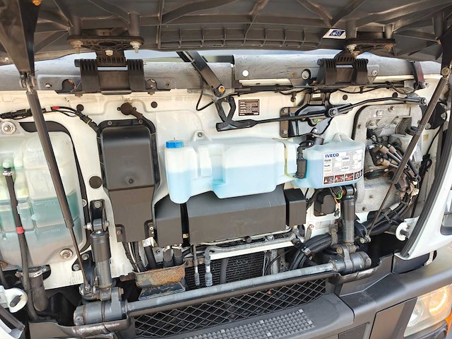 2012 iveco eurocargo motorwagen met schuifzeil - afbeelding 17 van  26