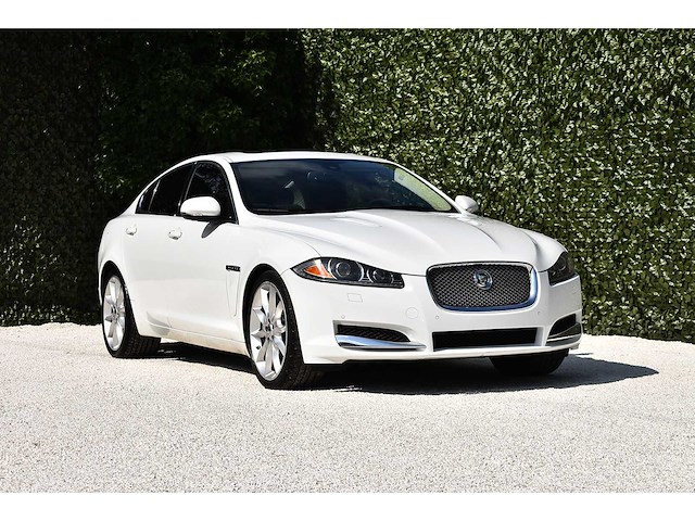 2012 jaguar xf saloon 5,0l supercharged v8 btw auto - afbeelding 63 van  81