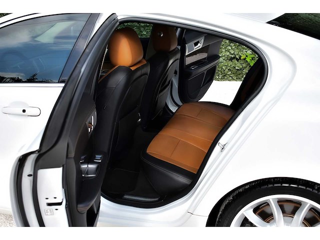 2012 jaguar xf saloon 5,0l supercharged v8 btw auto - afbeelding 76 van  81