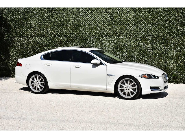 2012 jaguar xf saloon 5,0l supercharged v8 btw auto - afbeelding 70 van  81