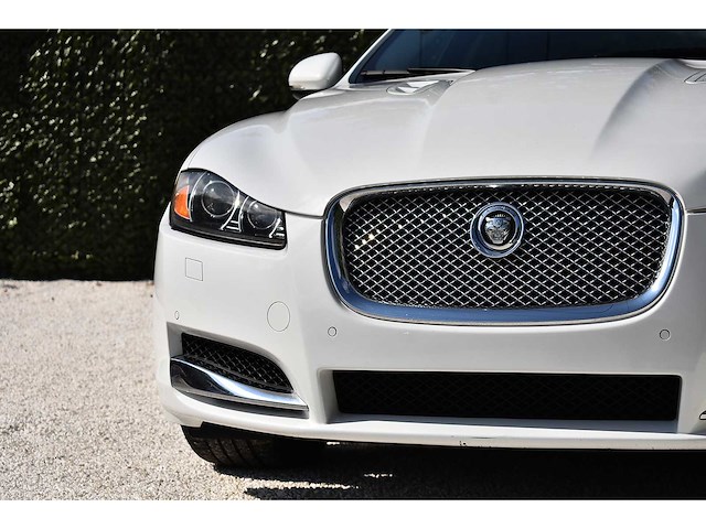 2012 jaguar xf saloon 5,0l supercharged v8 btw auto - afbeelding 10 van  69