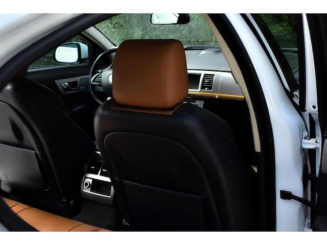 2012 jaguar xf saloon 5,0l supercharged v8 btw auto - afbeelding 61 van  69