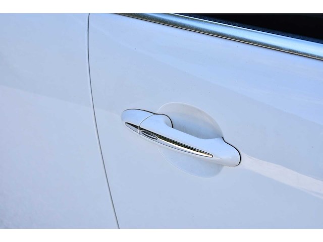 2012 jaguar xjl portfolio saloon 5,0l v8 btw auto - afbeelding 21 van  91