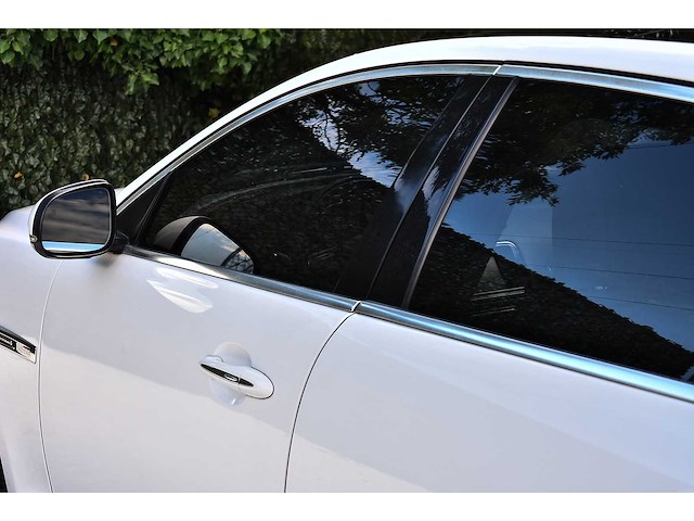 2012 jaguar xjl portfolio saloon 5,0l v8 btw auto - afbeelding 46 van  91