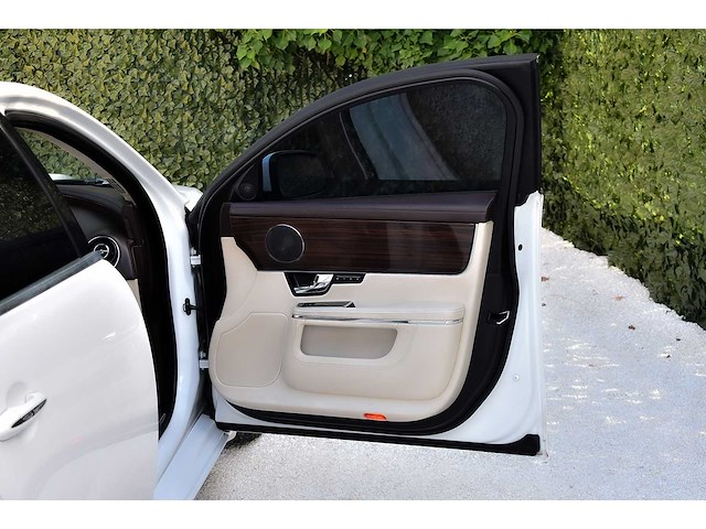 2012 jaguar xjl portfolio saloon 5,0l v8 btw auto - afbeelding 75 van  91