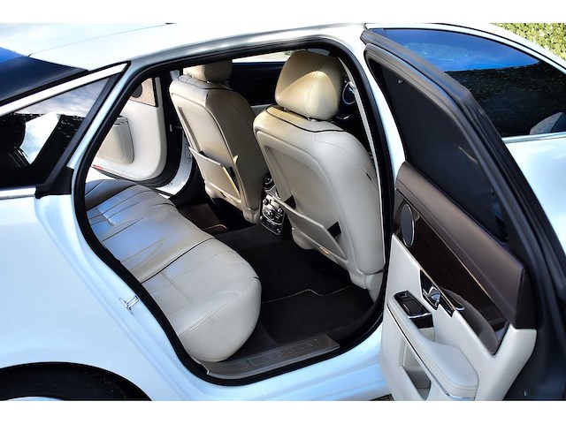 2012 jaguar xjl portfolio saloon 5,0l v8 btw auto - afbeelding 7 van  91