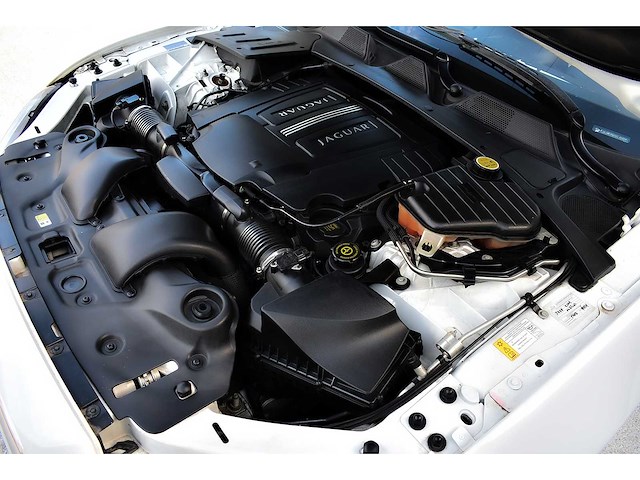 2012 jaguar xjl portfolio saloon 5,0l v8 btw auto - afbeelding 17 van  91