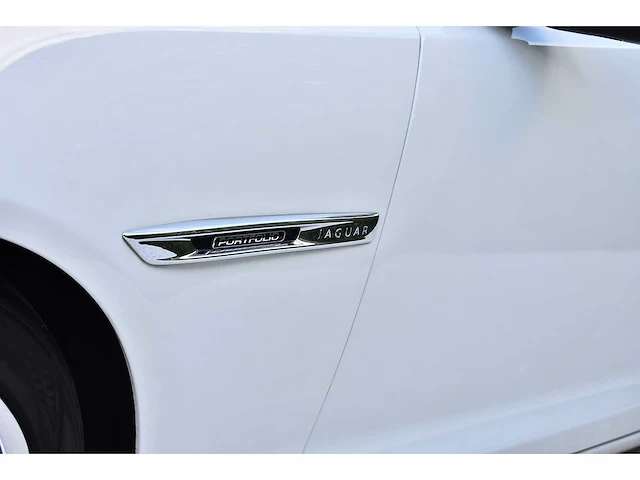 2012 jaguar xjl portfolio saloon 5,0l v8 btw auto - afbeelding 10 van  91