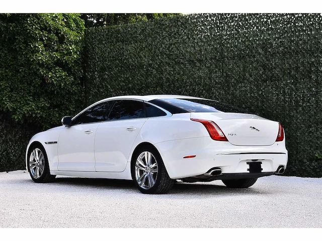 2012 jaguar xjl portfolio saloon 5,0l v8 btw auto - afbeelding 17 van  91
