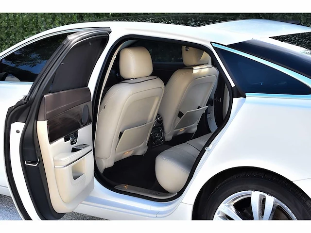 2012 jaguar xjl portfolio saloon 5,0l v8 btw auto - afbeelding 58 van  78
