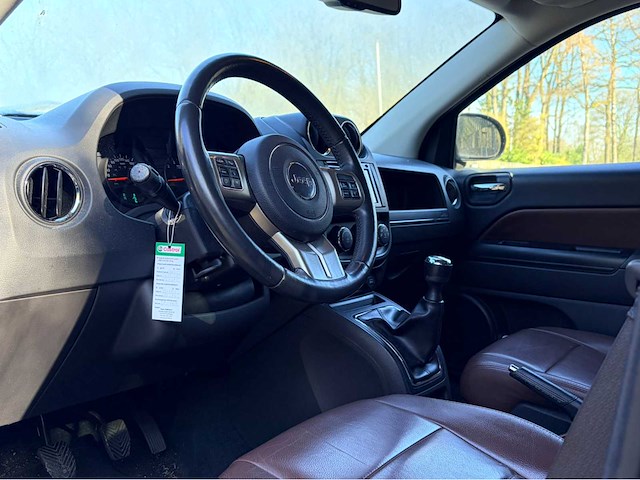 2012 jeep compass personenauto - afbeelding 11 van  13