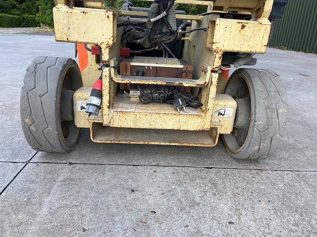 2012 jlg 1930 es schaarhoogwerker - afbeelding 10 van  16