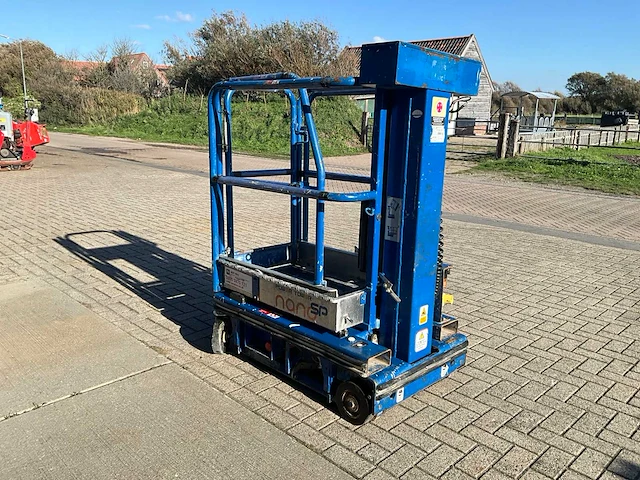 2012 jlg powertower nano sp hoogwerker - afbeelding 6 van  8