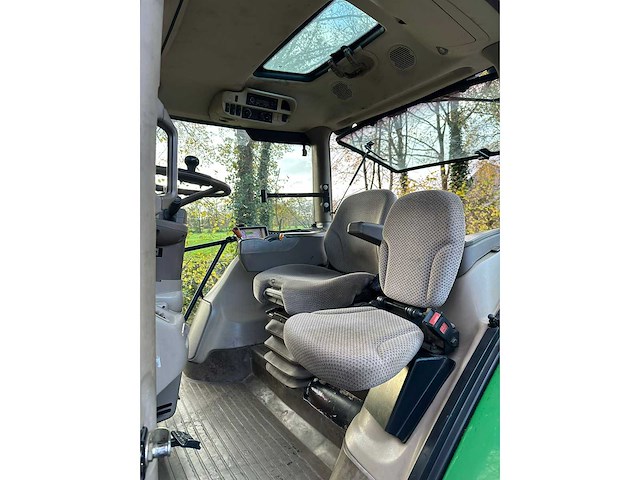 2012 john deere 6170r autopower vierwielaangedreven landbouwtractor - afbeelding 2 van  12