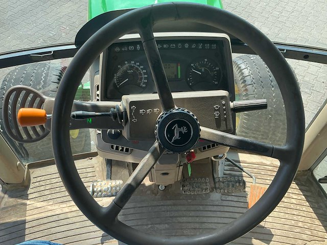 2012 john deere 6330 tweewielaangedreven landbouwtractor - afbeelding 2 van  9