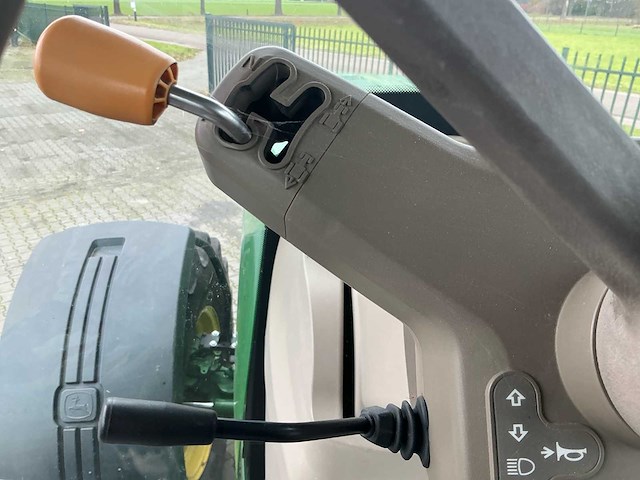 2012 john deere 7230 r vierwielaangedreven landbouwtractor - afbeelding 20 van  29