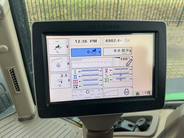 2012 john deere 7230 r vierwielaangedreven landbouwtractor - afbeelding 24 van  29