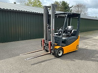 2012 jungheinrich efg216k vorkheftruck - afbeelding 1 van  15