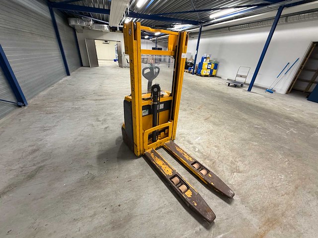 2012 jungheinrich ejc 112 palletstapelaar - afbeelding 2 van  8