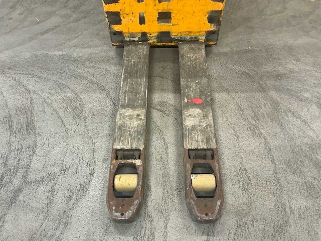 2012 jungheinrich ere 225 elektrische pallettruck - afbeelding 8 van  11