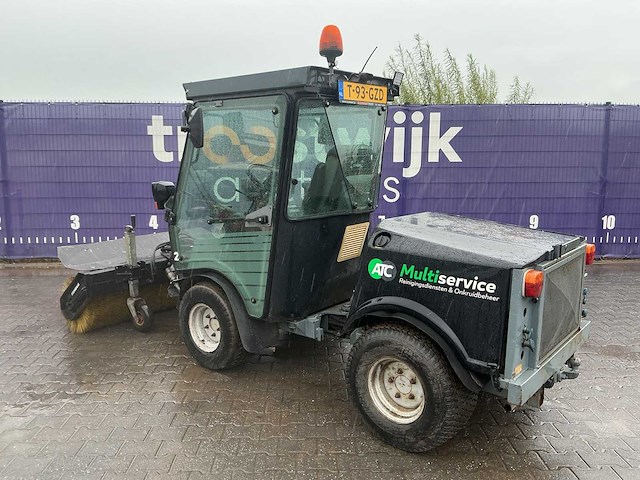 2012 karcher belos mic 45 advanced werktuigdrager zelfrijdende veegmachine - afbeelding 7 van  12