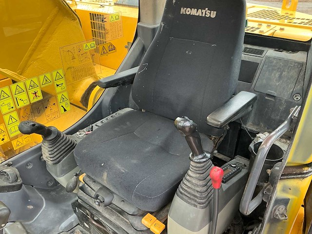 2012 komatsu pc228uslc-8 rupsgraafmachine - afbeelding 19 van  32