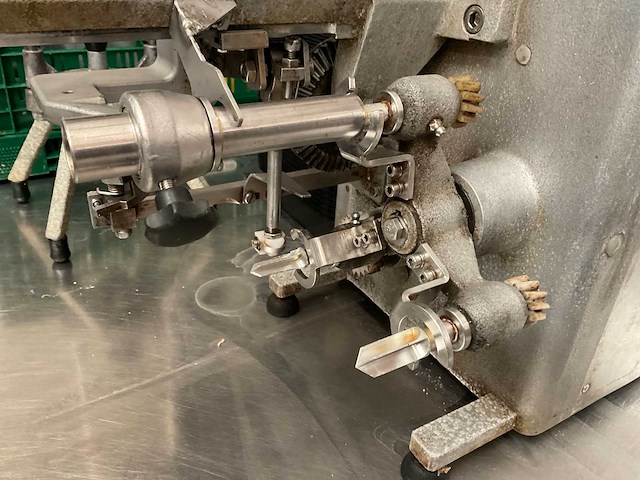 2012 kronen as2 aspergeschilmachines - afbeelding 2 van  3