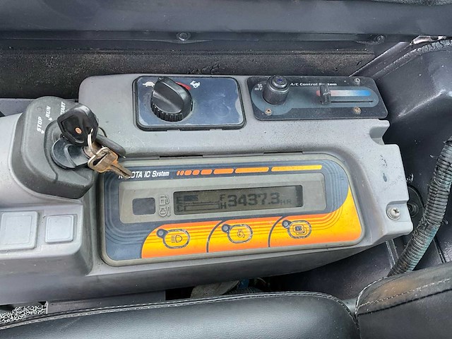 2012 kubota kx155-3 midigraafmachine - afbeelding 17 van  30