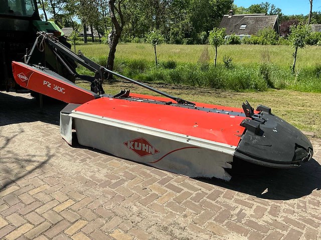 2012 kuhn pz300 maaimachine - afbeelding 1 van  18