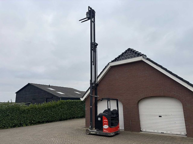 2012 linde r16s reach truck - afbeelding 8 van  11