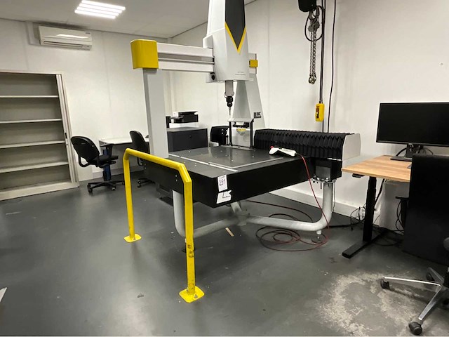 2012 lk / nikon integra 3-d meettafel - afbeelding 19 van  25