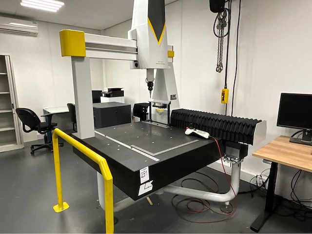 2012 lk / nikon integra 3-d meettafel - afbeelding 20 van  25