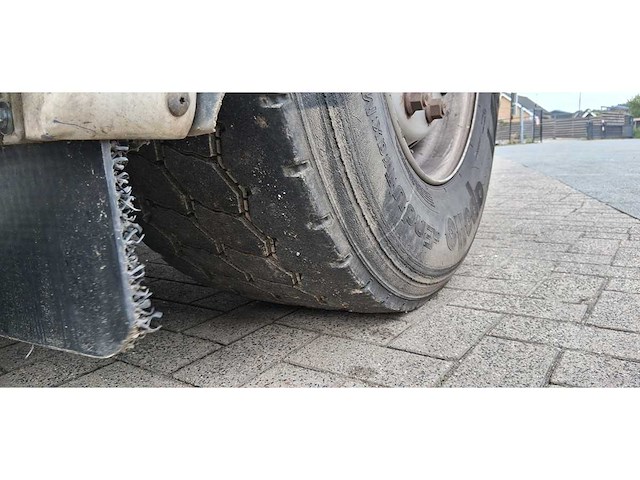 2012 man tgs 35.480 8x4 grondzuiger vrachtwagen - afbeelding 35 van  71