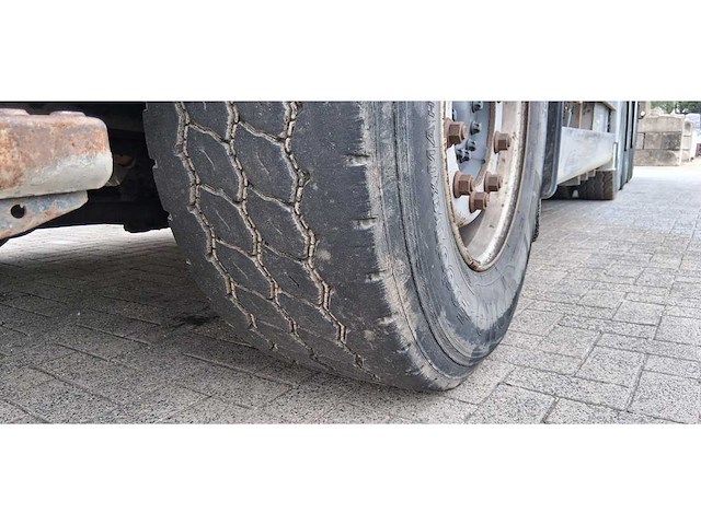 2012 man tgs 35.480 8x4 grondzuiger vrachtwagen - afbeelding 36 van  71