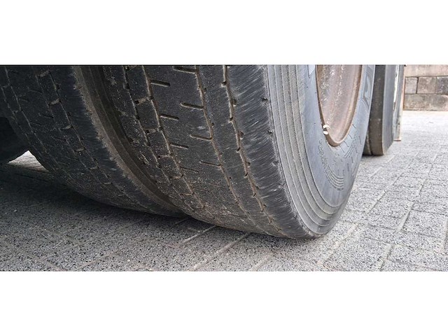 2012 man tgs 35.480 8x4 grondzuiger vrachtwagen - afbeelding 38 van  71